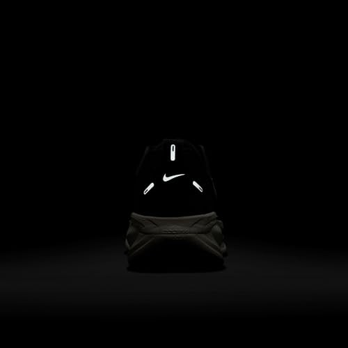 Nike Men's Vomero 18 Black/Summit White/Coconut Milk 10 Medium
