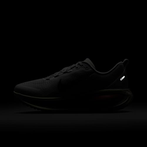 Men's Nike Vomero 18 (Platinum Tint/Metallic Pewter-Siren Red)