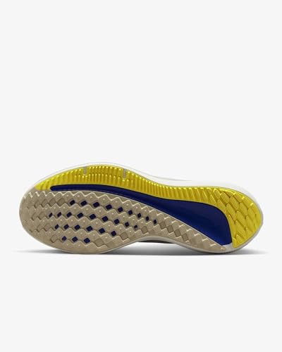 Nike Mens Air Winflo 9 PRM Running Shoe (Coconut Milk/Stadium Green-sanddrift, US Footwear Size System, Adult, Men, Numeric, Medium, 11.5)