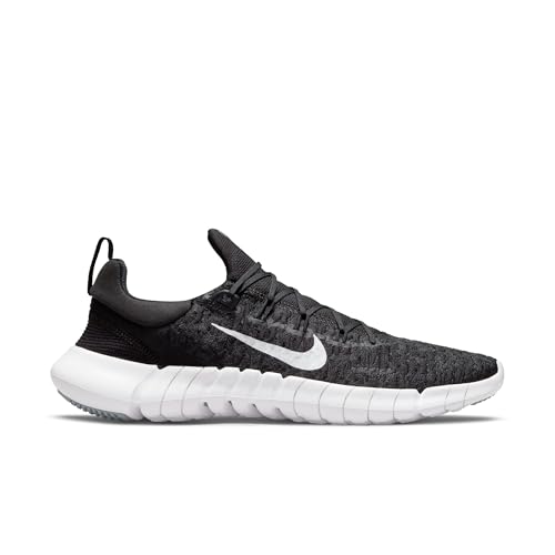 Nike Men's Free Rn 5,0 2021 Running Shoe, Black White Dk Smoke Grey, 13 US