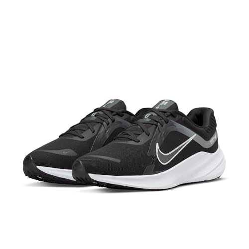 Nike Men's Quest 5 Sneaker, Black White Smoke Grey Dk Smoke Grey, 10.5