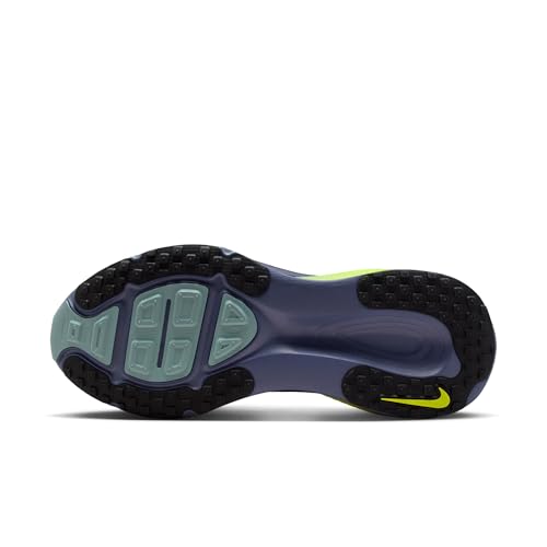Nike Men's Vomero 18 Seaweed/Volt/Cannon/Sanded Purple 11 Medium