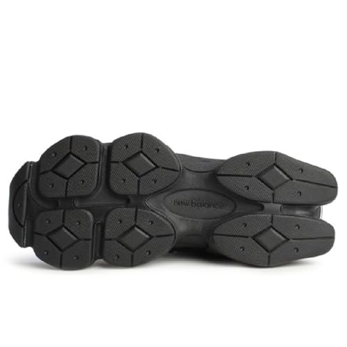 Triple Black 9060