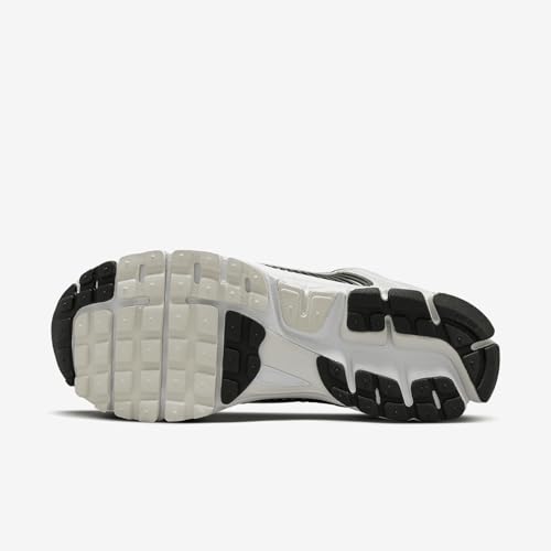 Nike Mens Zoom Vomero 5 Shoes