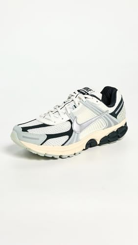 Nike Women's Zoom Vomero 5 Sneakers, Sail/Metallic Silver/Lt Silver, 8 Medium US