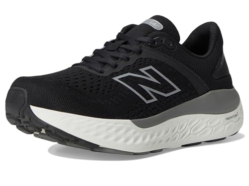 New Balance Women's Fresh Foam X 1540 V4 Running Shoe, Black/White, 9 M