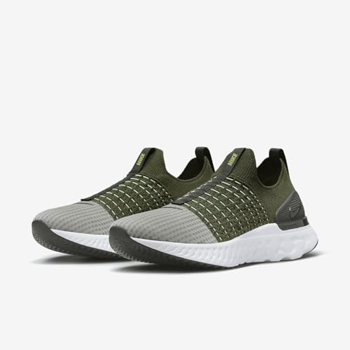 Nike React Phantom Run Flyknit 2 Men's Road Running Shoes (DX2311-300, Rough Green/Sequoia/Enamel Green) Size 7.5