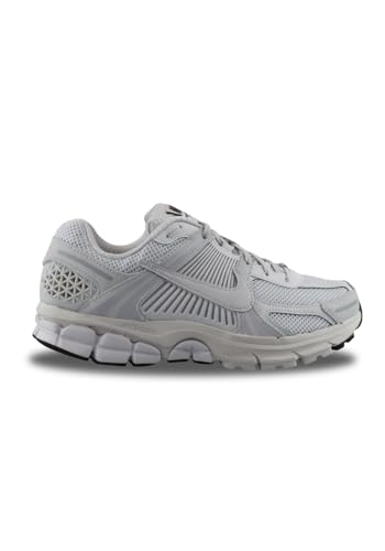 Nike - Zoom Vomero 5