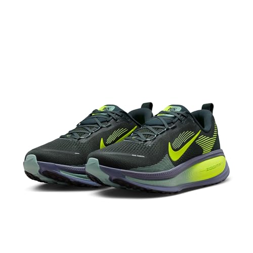 Nike Men's Vomero 18 Seaweed/Volt/Cannon/Sanded Purple 11 Medium