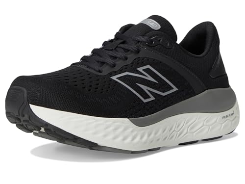 New Balance Men's Fresh Foam X 1540 V4 Running Shoe, Black/White, 12.5 M