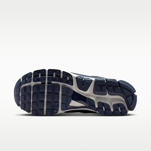 Nike Zoom Vomero 5 SE Men's Shoes (Blue Void/Midnight Navy/Light Orewood Brown/Metallic Silver) Size 9.5