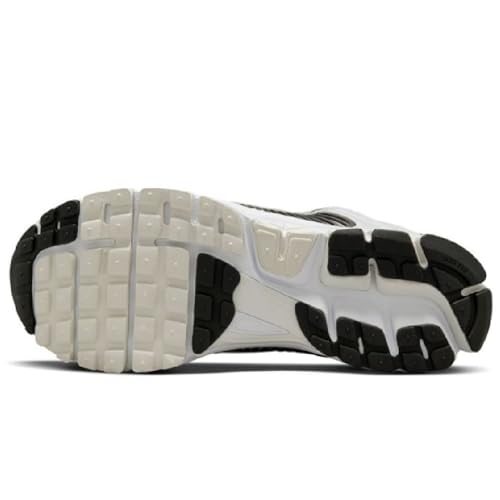 Nike Mens Zoom Vomero 5 Shoes