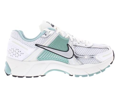 Womens Nike Zoom Vomero 5 'Summit White/Metallic Silver'