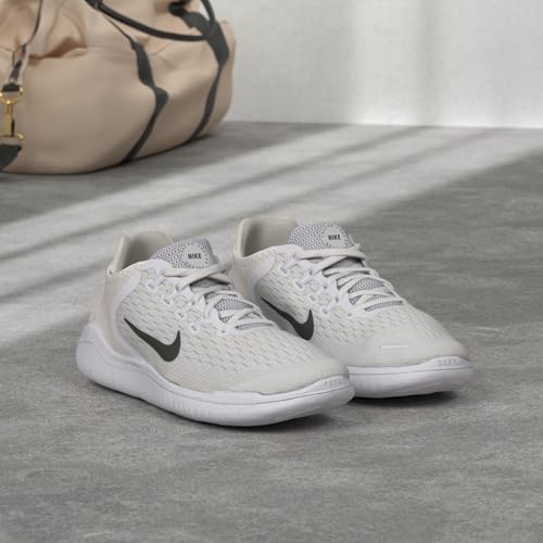 Nike Womens WMNS Free RN 2018 942837 100 - Size 5W White/Black