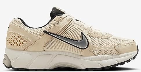 Nike Zoom Vomero 5 Women's Shoes (FN6742-200, Pearl White/Light Bone/Light Iron Ore) Size 8