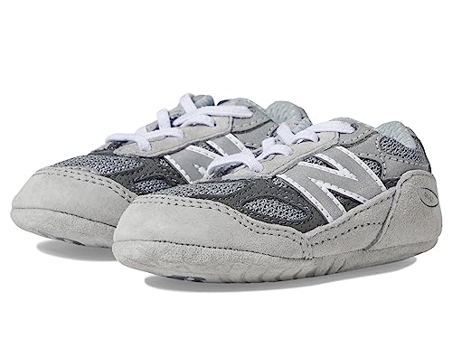 New Balance Kid's 990 V6 Sneaker, Grey/Silver, 3 Medium US