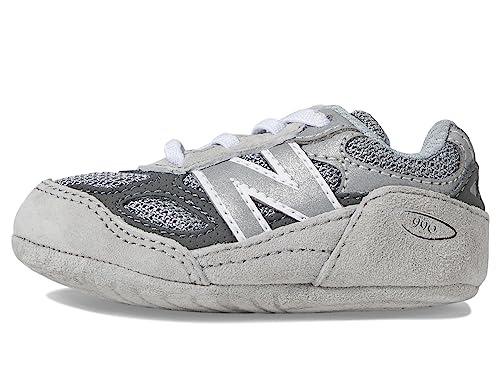 New Balance Kid's 990 V6 Sneaker, Grey/Silver, 3 Medium US