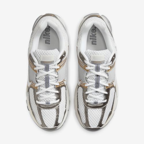 Nike Zoom Vomero 5 Shoes (HJ7247-099, Platinum Tint/Metallic Pewter/Metallic Gold/White) Size 9
