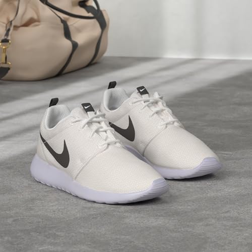 Nike Womens Roshe One Running Shoes (10 B(M) US)(White/White/Black)