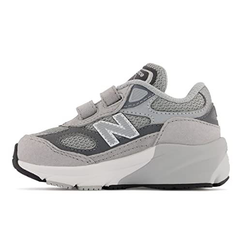 New Balance Kid's 990 V6 Sneaker, Grey/Silver, 11 Medium US