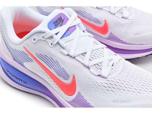 Nike Womens Vomero 18 White/Hot Lava/Violet Mist/Sapphire 8 Medium