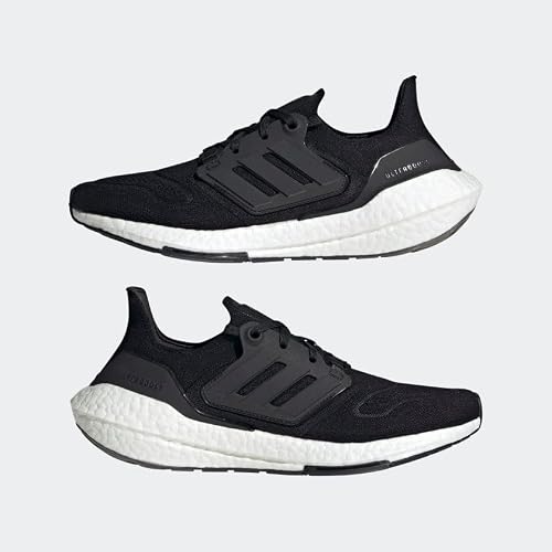 adidas Women's Ultraboost 22, Black/Black/White, 10