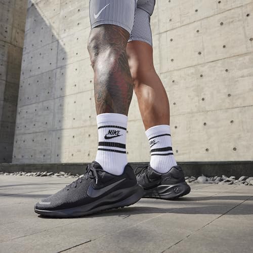 Nike Revolution 7 Running Shoes Men, Black/White, 12