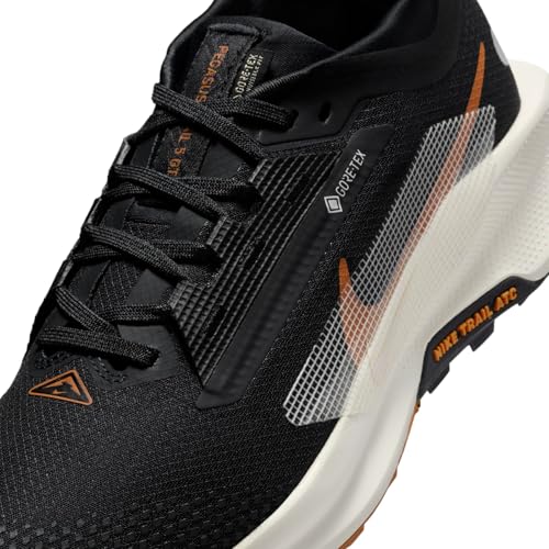 Women's React Pegasus Trail 5 GORE-TEX (005 - Off Noir/Pale Ivory-Black-Monarch)