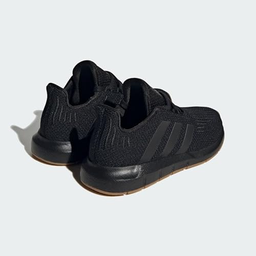 adidas Unisex-Child Swift Run 1.0, Black/Black/Black, 5
