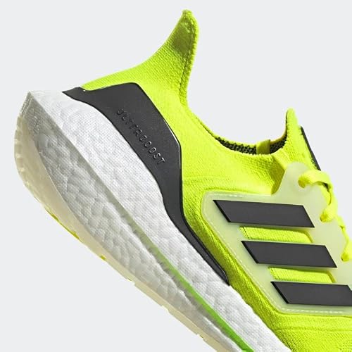 Adidas Men's Ultraboost 22, Solar Yellow/Black/Cloud White, 10